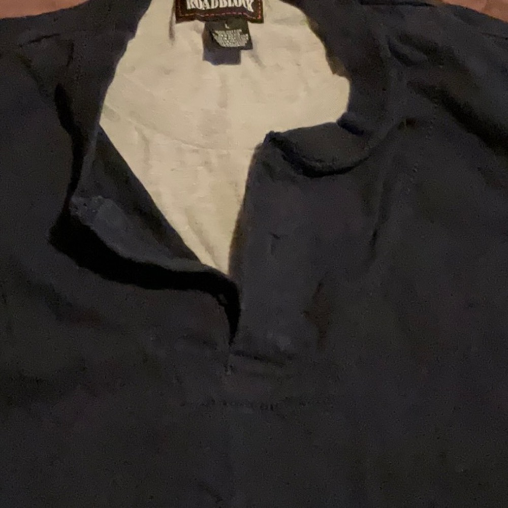 Shirt .. L. Navy and gray